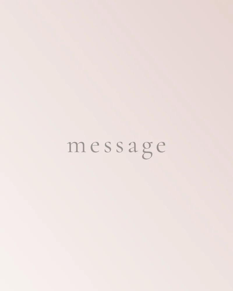 Woman with natural beauty — Lébnadeu message